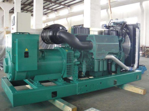 尖峰镇便携静音：租赁无声发电机组，便携式解决能源需求